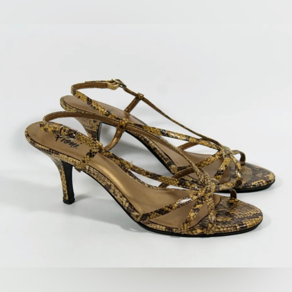 Fioni Faux Snakeskin Snake Print 3" Slim Heels strap sandals-size 7